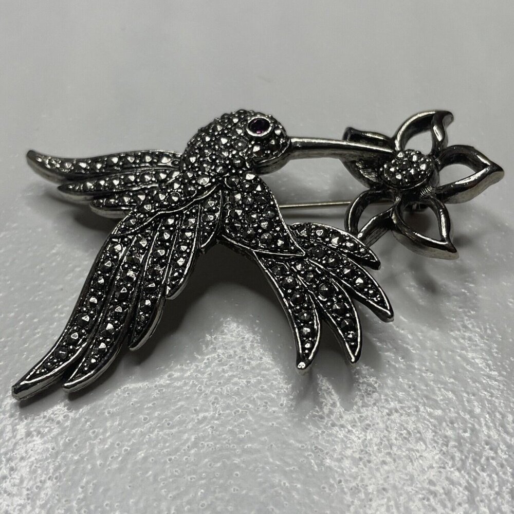 Avon Signed Hummingbird Silver Marcasite Rhinestone Brooch Pin Vintage